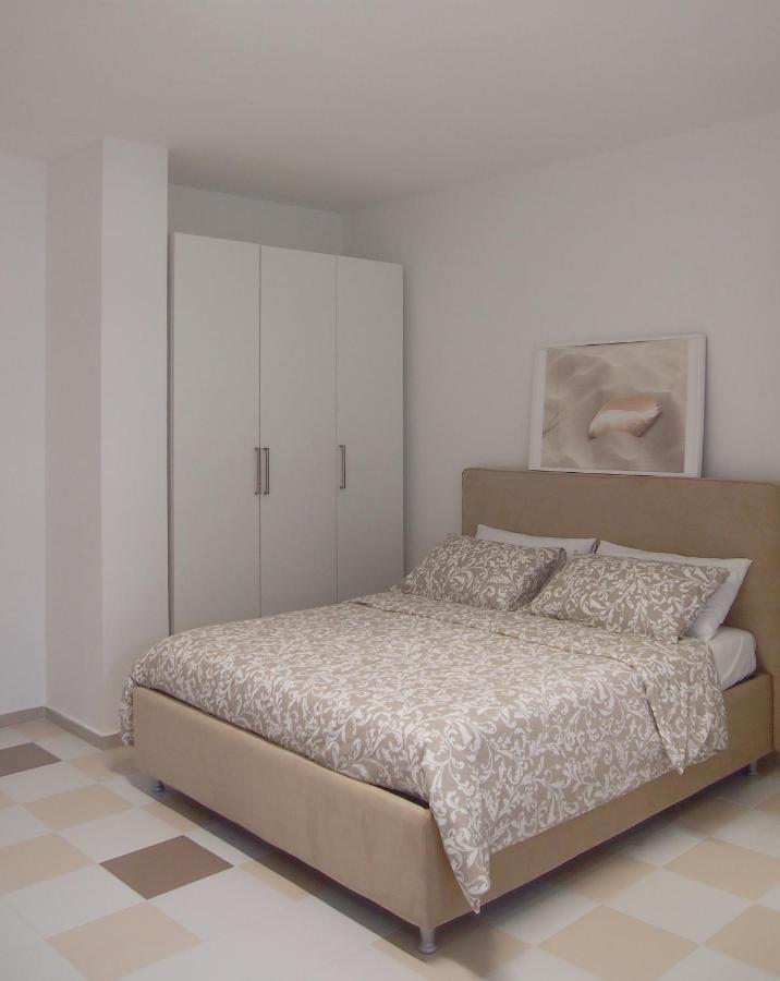 Le Rose Beach & Suites Appartamenti Fronte Mare A Villarosa Martinsicuro Buitenkant foto